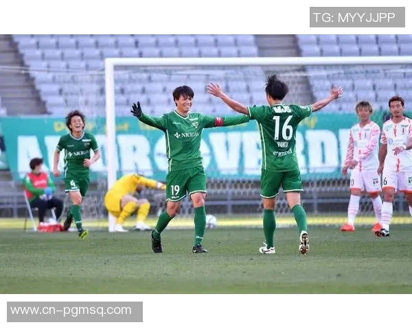 千叶市原主场迎战金泽球队全力争胜力争积分提升排名